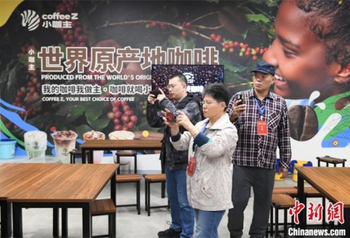 <CMSPRO_DOCUMENT FIELD='title'></CMSPRO_DOCUMENT>