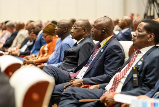 <CMSPRO_DOCUMENT FIELD='title'></CMSPRO_DOCUMENT>